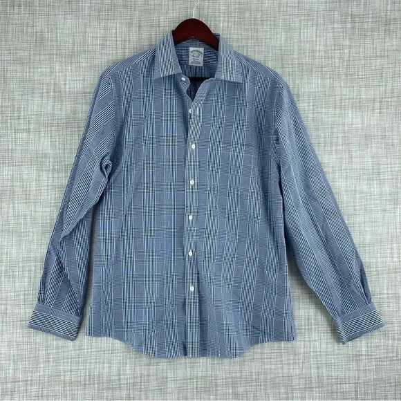 Brooks Brothers Shirt Button Down Long Sleeve Mens Size 15.5 blue 3315 - Picture 1 of 7